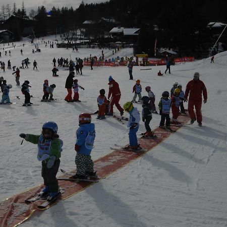 Front Ski Slope Chamonix Apartment Luaran gambar