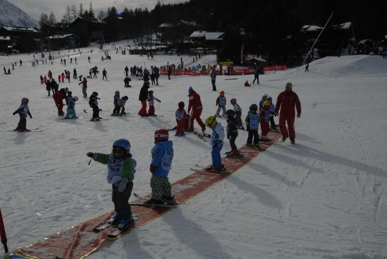 Front Ski Slope Chamonix Apartment Luaran gambar